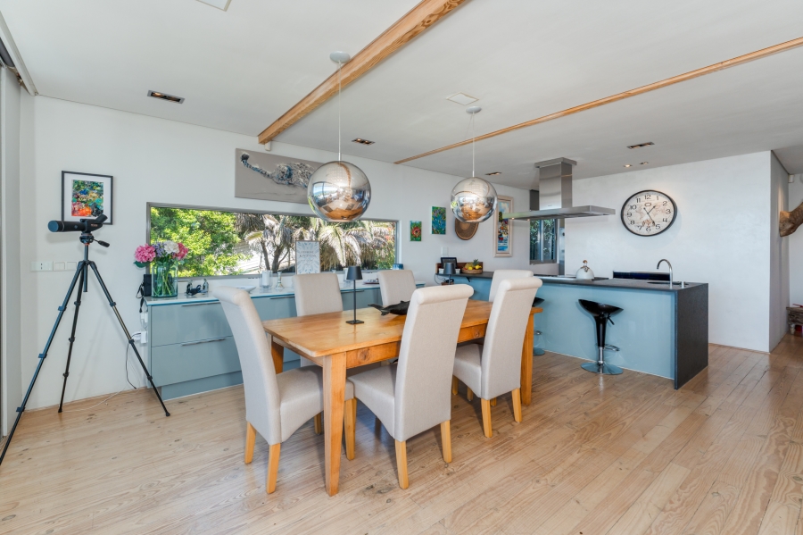 4 Bedroom Property for Sale in Murdock Valley Western Cape